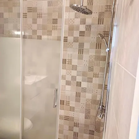 Nayana House Апартаменты *