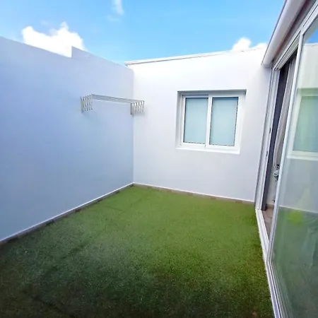 Appartement Nayana House *